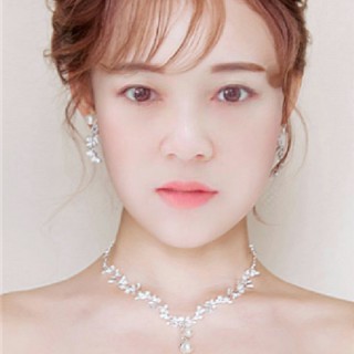 越剧电视剧红楼梦 一缕愁肠径百转 怀素 - 百合