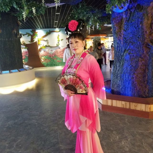 黄梅戏-乔装送茶上西楼【吴美莲】