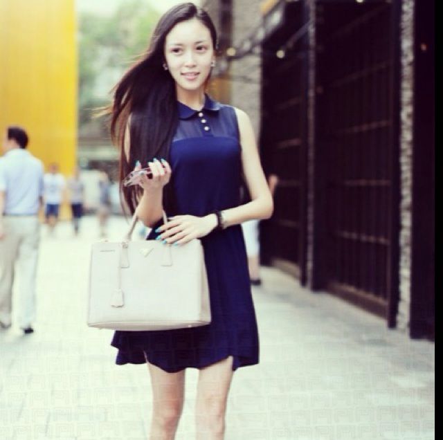 千千阕歌 - 雅威的威 - 唱吧,最时尚的手机KTV