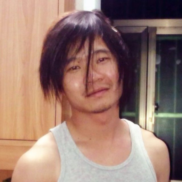 梁汉文唱七友哭了\/七友梁汉文mv-www.147zzz