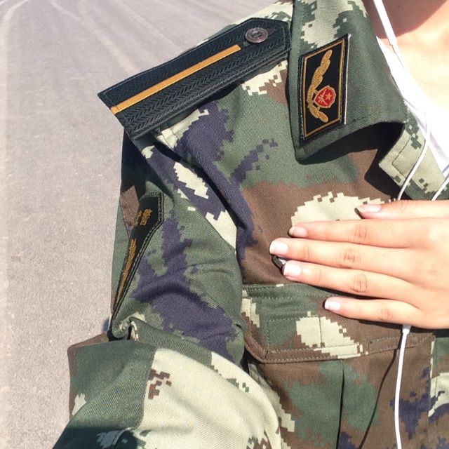 威严猎人 中国特种兵狙击手之歌 - 小中尉兵兵