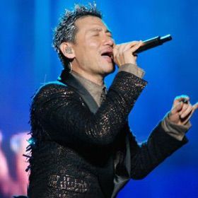 忘情冷雨夜【原调伴奏】