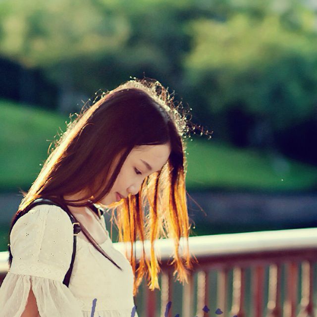 下雨天{完美原版ktv伴奏} - Missy-Cream 唱吧,最