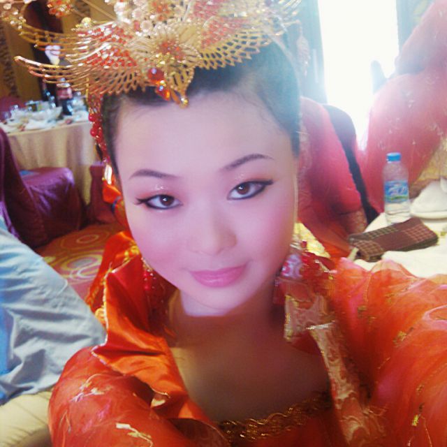 玩固的小妖女