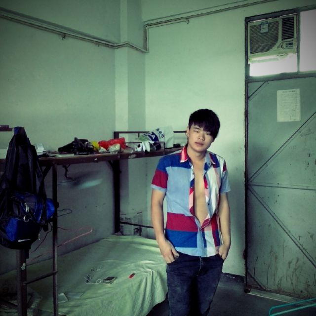 心碎【粤语版伴奏】 - 像小强一样活着 唱吧,最