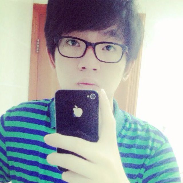 好想好想 - 半夜唱情歌啊 唱吧,最时尚的手机KT