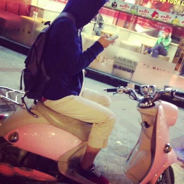 一个像夏天一个像秋天 伴奏 - 未来同学 -17477