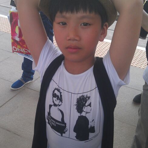 手中情_闽南语手中情_手中情歌词 | 流量矿石