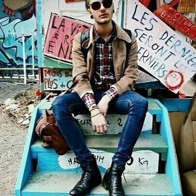 龙井说唱 - 感谢 - 完美伴奏 - CD 唱吧,最时尚的