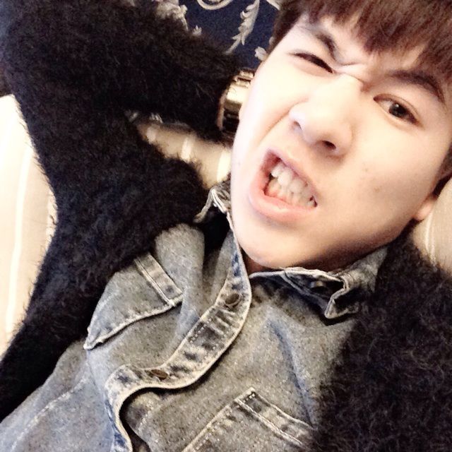 你瞒我瞒