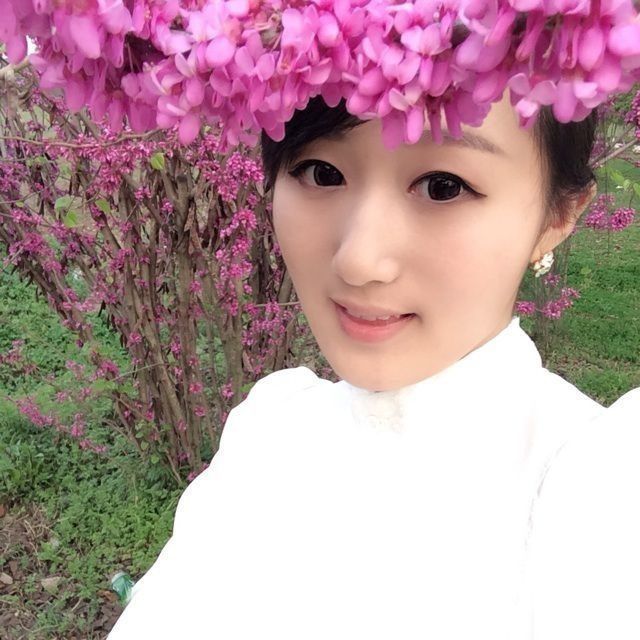 <em>真爱你的云</em>(<em>女版</em>) - 悠悠我心 唱吧,最时尚的手机