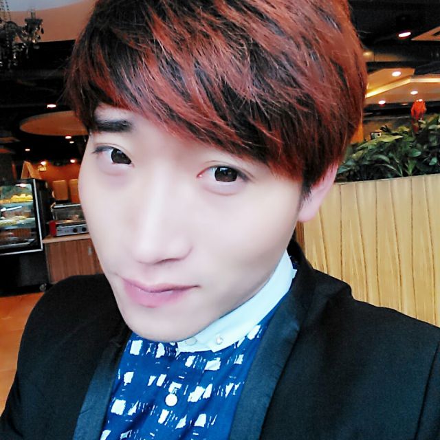  张杰 《 他不爱我 》mv 陈乔恩出_曲谱分享