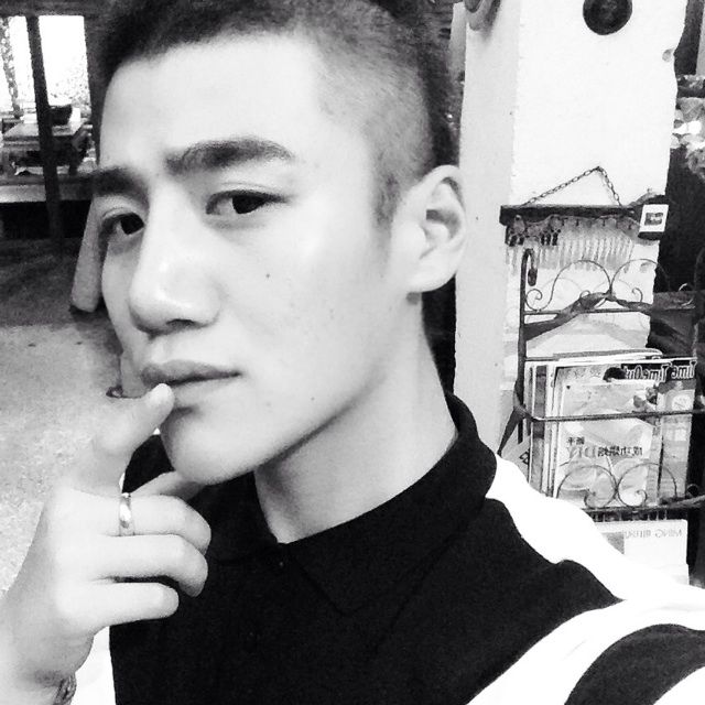 南方姑娘【左立】 - 王子先生E 唱吧,最时尚的手