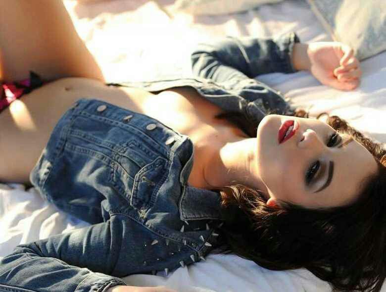 流着泪的你的脸