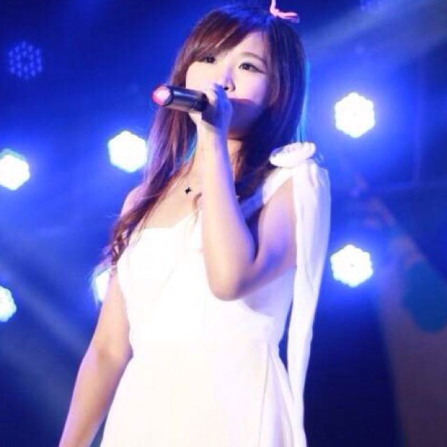 我在人民广场吃炸鸡 【英文部分减速版】 - 甜