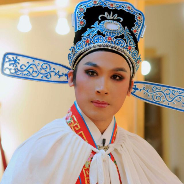 越剧狸猫换太子 风卷垂柳水波腾