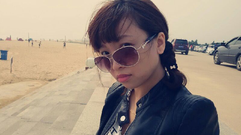 眼泪(范晓萱高音质伴奏) - 蜜丝鱼鱼 唱吧,最时尚