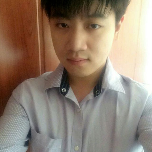 会痛的石头 - 文山。 唱吧,最时尚的手机KTV