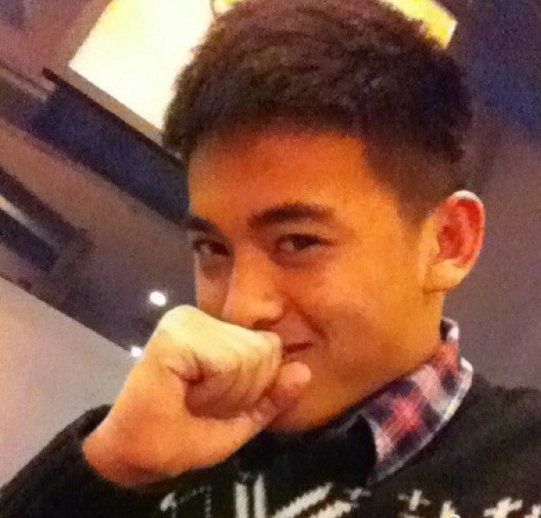 马博:菊花爆满山(男伴奏) - 诱惑智 唱吧,最时尚