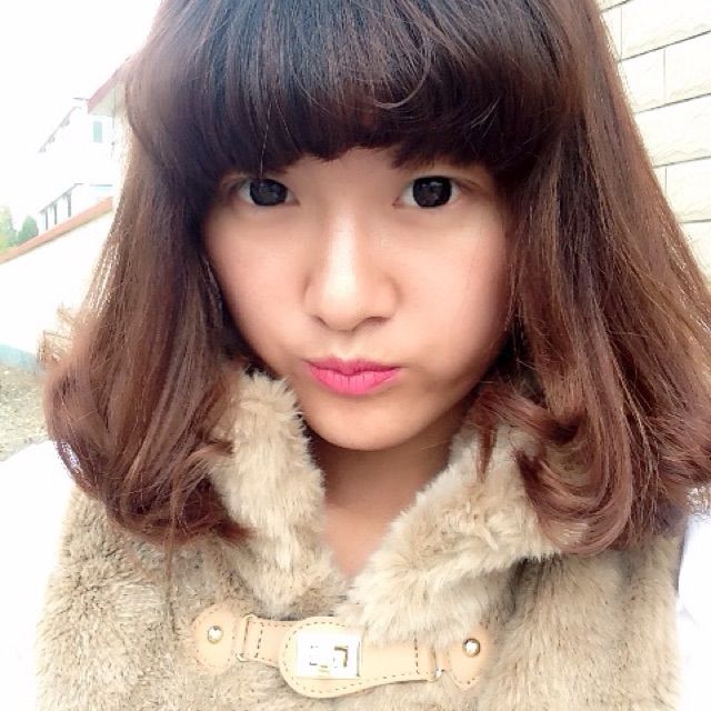 爱一点 - 苏晓彤 唱吧,最时尚的手机KTV