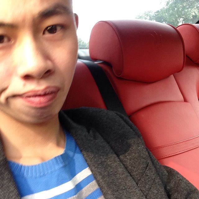 沉默的眼睛 - 心烦意乱ccccc 唱吧,最时尚的手机