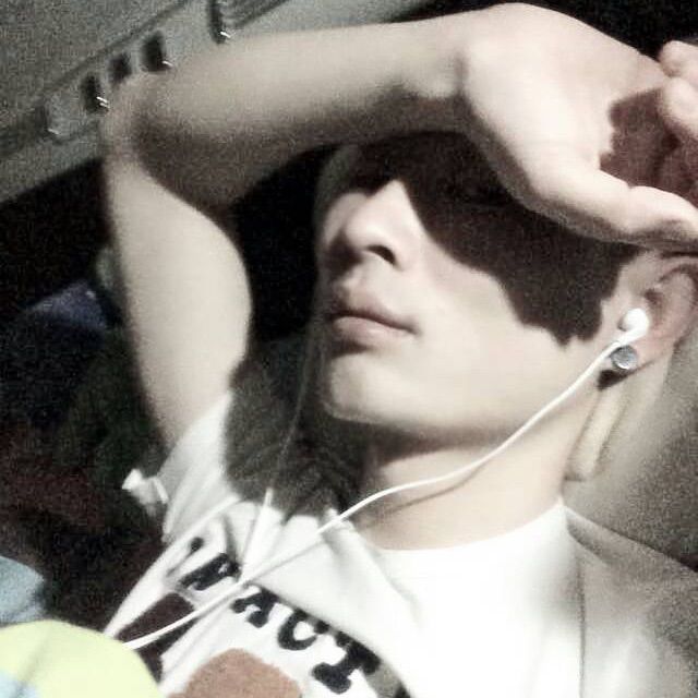 曹寅会呼吸的痛吉他谱