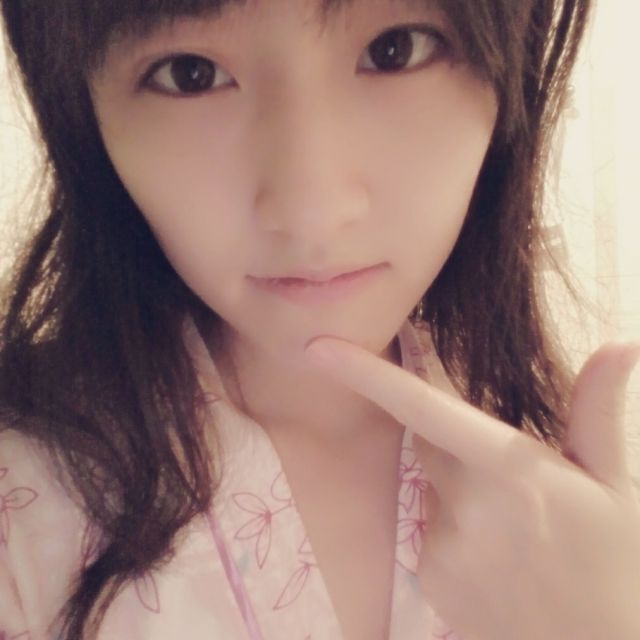 洋葱【伴奏版】 - W亹冻听 唱吧,最时尚的手机