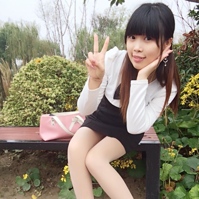 七妹凝儿