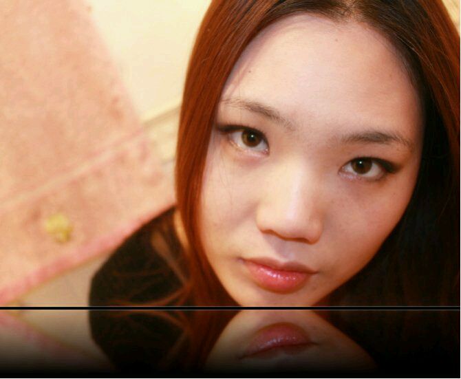 她说【原版伴奏】 - 乌龟曼MN 唱吧,最时尚的手