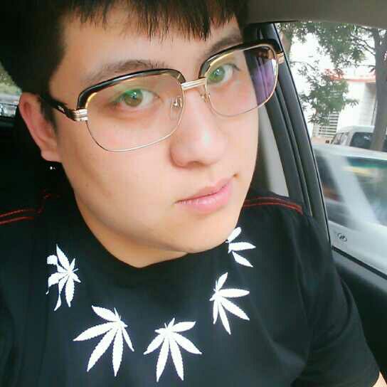 如果分开我也爱你 - 谭小装 唱吧,最时尚的手机