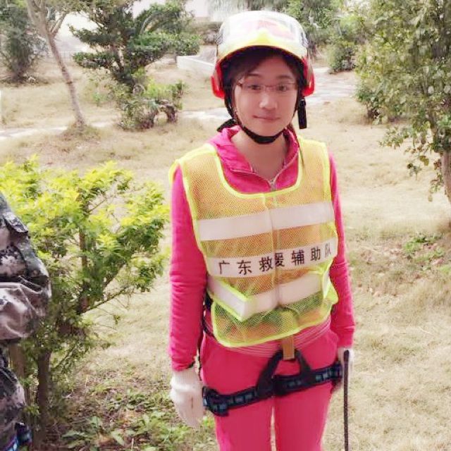 讲不出<em>再见</em>【<em>女声版</em>】 - Sylvia 唱吧,最时尚的手