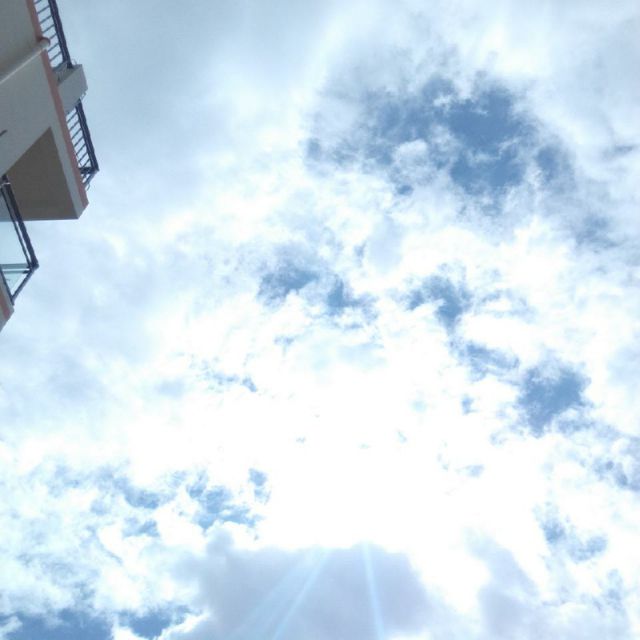 突然好想你【原版伴奏】 - 因乐会。silence 唱