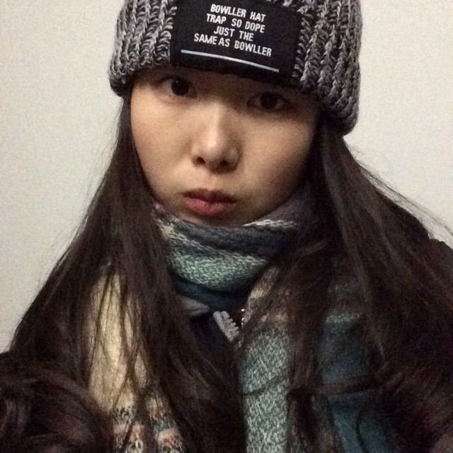 下个路口再见吧.那就再见吧 以后我也会好好的过下去.
