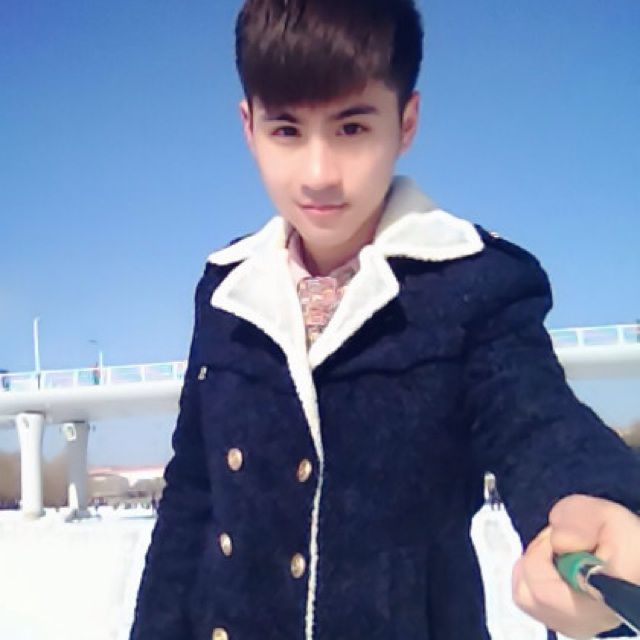 突然想起你【男生伴奏】 - 我呸都play 唱吧,最