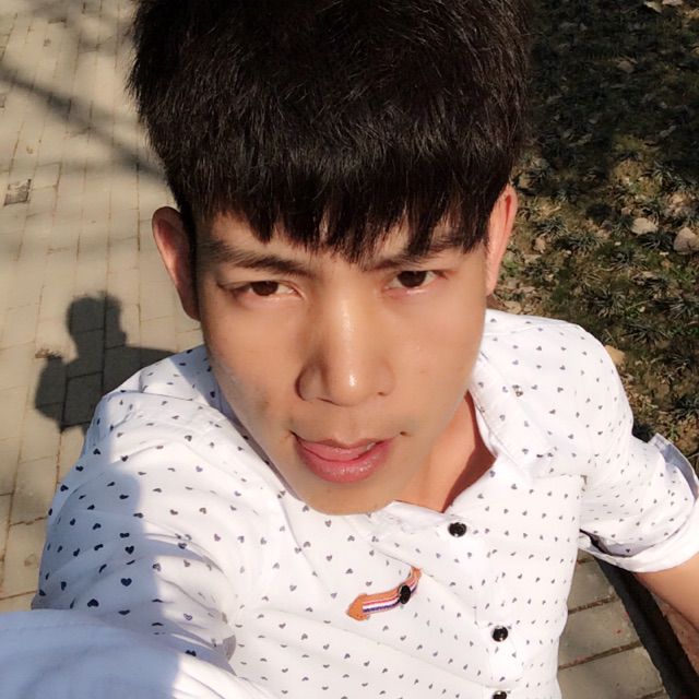 情锁 - 龘龘father 唱吧,最时尚的手机KTV