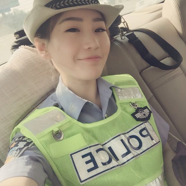 <em>残酷月光</em>【<em>女生</em>版】 - 汐小米s 唱吧,最时尚的手