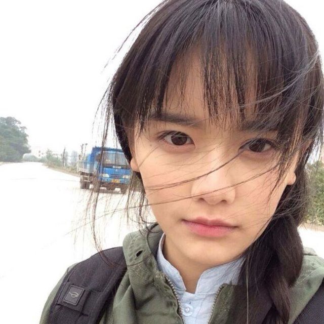 罗小伊