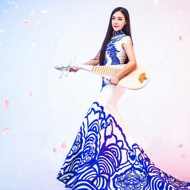 最后,沈非老师还加演了中阮独奏曲《天地之间