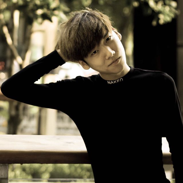 在我想起来 - Simple 唱吧,最时尚的手机KTV