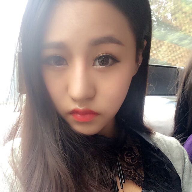 彩虹的微笑 - Hdhfug 唱吧,最时尚的手机KTV