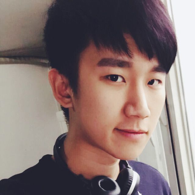 这就是爱 高振铭 唱吧,最时尚的手机ktv