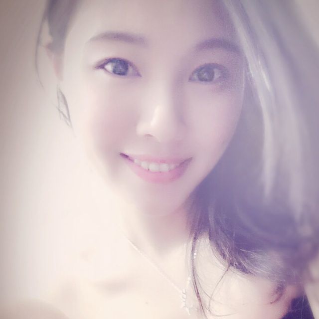 你的香气 - 丑七怪 . 唱吧,最时尚的手机KTV