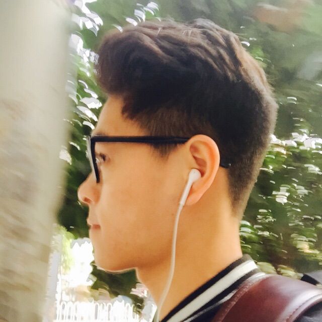 当你孤单你会想起谁 - 谢大锤_ 唱吧,最时尚的手