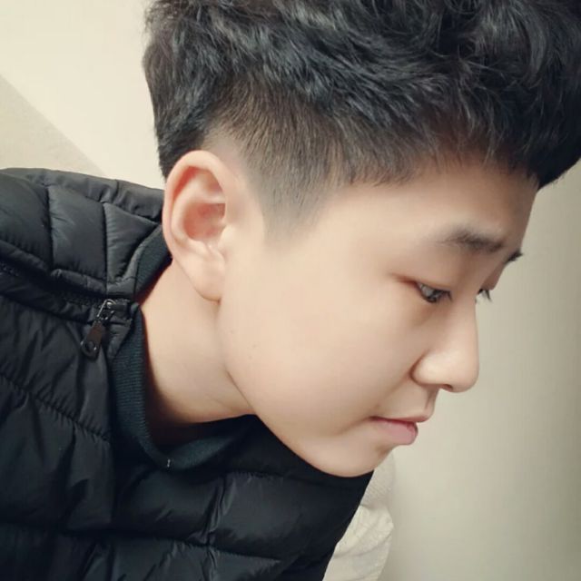 我是真的爱上你 - SuiLiTong 唱吧,最时尚的手机