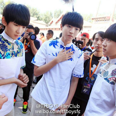 不想和你做朋友 - 只舔酸奶盖的重庆少年 唱吧