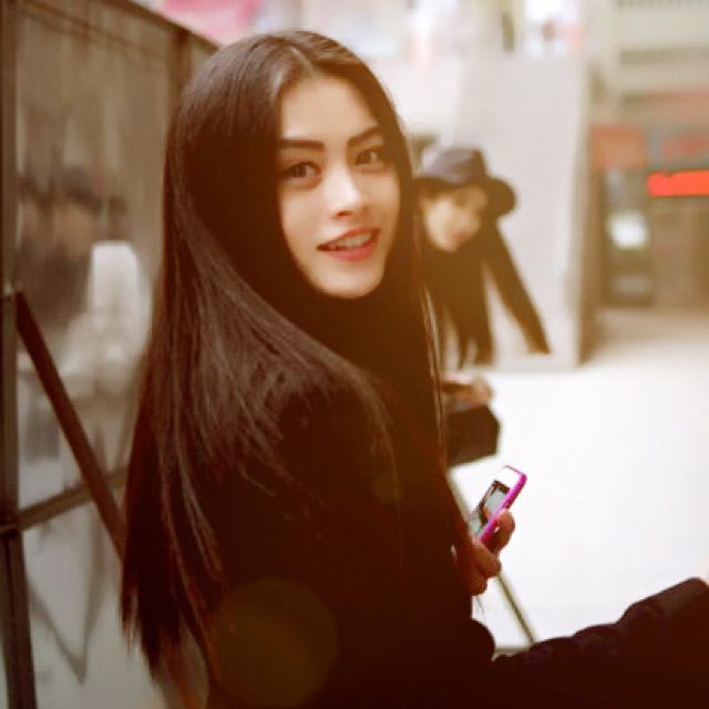 我们都不应该孤单 - D弹珠 唱吧,最时尚的手机