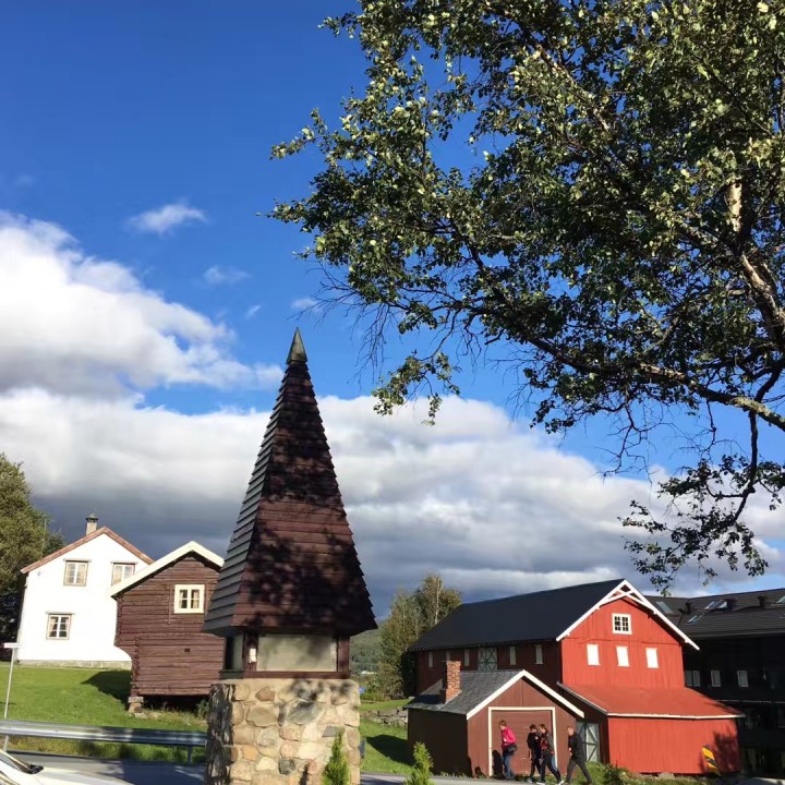 莫斯科郊外的晚上(俄语版)