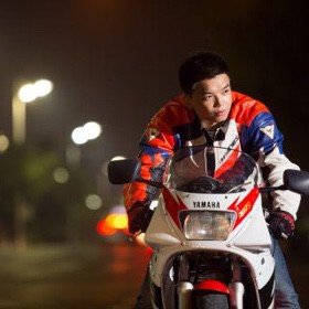 友情岁月(奇伎伴奏)【前后不一样加长】