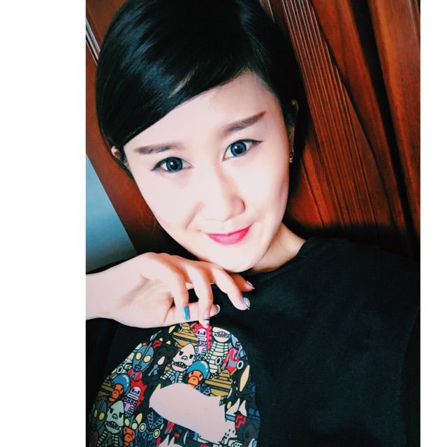 她说她没喝醉【龙儿专属伴奏】 - CHeN─ 唱吧