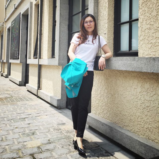 沉默的眼睛 - 巧克力刷刷周四更新 唱吧,最时尚